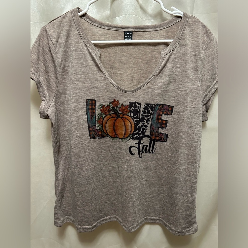 Womens Large T-shirt fall design